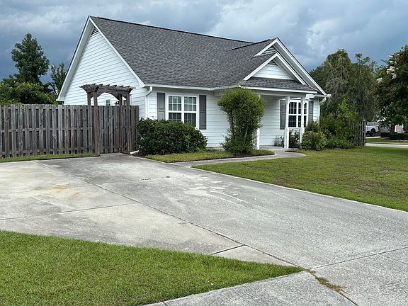 2nd image of 2200 Ovalberry Ct