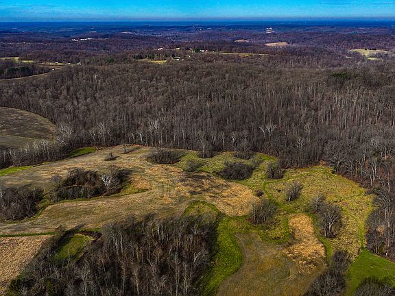 5th image of 1 W Popcorn Rd