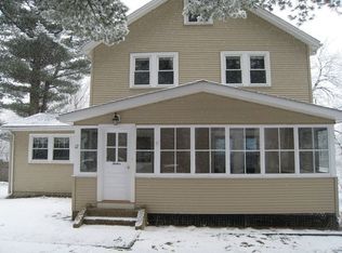 17 Edgewood Ave, Natick, MA 01760