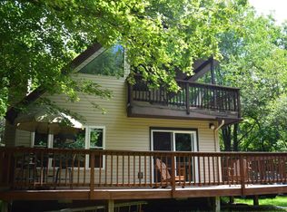 256 Fern Ridge Rd, Blakeslee, PA 18610