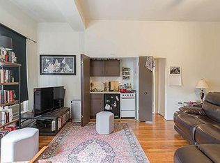 100 F St SE #2, Washington, DC 20003