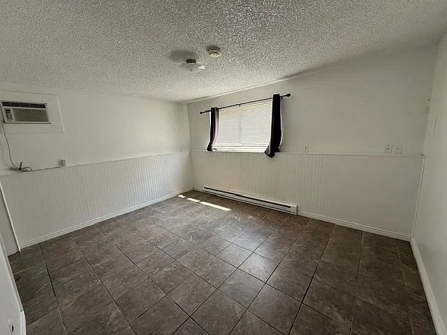 1913 McAllister Ct — Photo 5