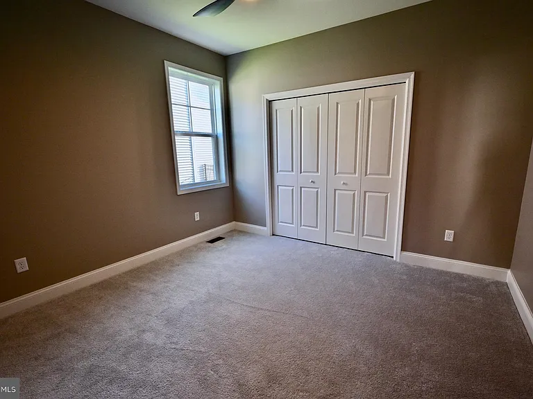 19504 Safflower Way — Photo 25