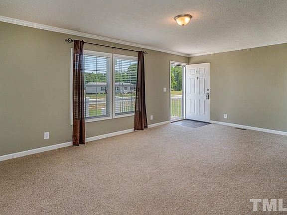 5th image of 17 Goldeneye Ln