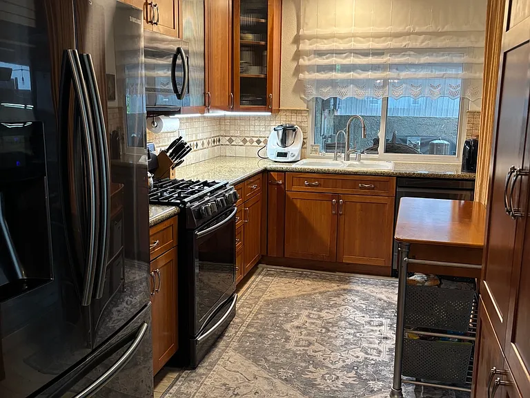 26551 Briarwood Ln — Photo 6