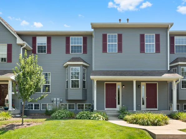 1285 Chestnut Ln, Yorkville, IL 60560
