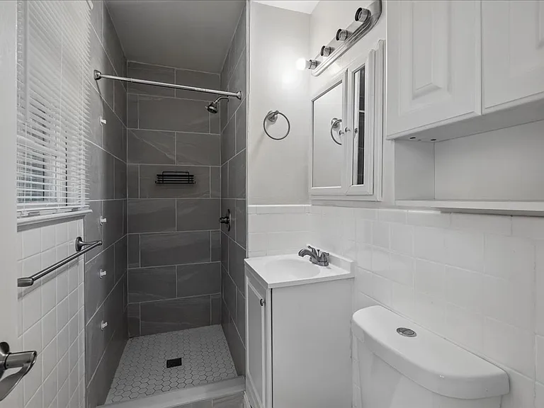 13012 Georgia Ave — Photo 17