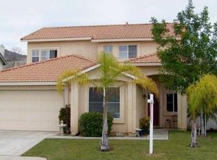 29130 Whitegate Ln, Highland, CA 92346