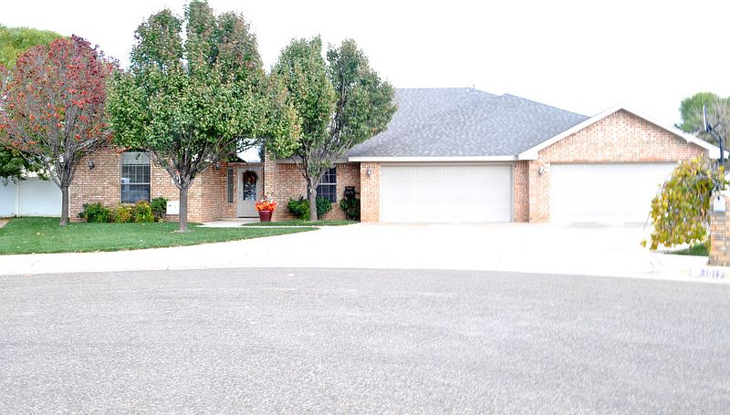 1st image of 1017 Chase Meadow Ln
