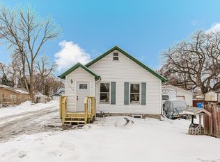 1830 4th St N, Fargo, ND