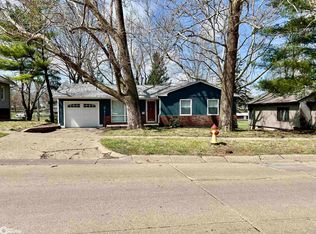 505 N 3rd St, Oskaloosa, IA 52577