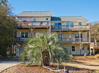 109 N Ebb Tide Dr, Emerald Isle, NC 28594