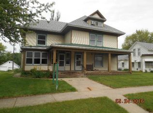 310 Antique City Dr, Walnut, IA 51577