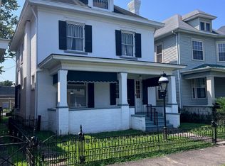 629 7th St, Huntington, WV 25701