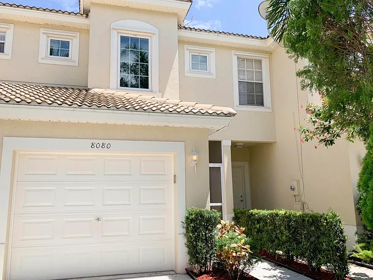 8080 Briantea Dr #8080 — Photo 1