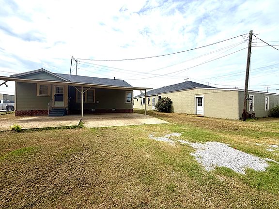 2nd image of 108 5th St S