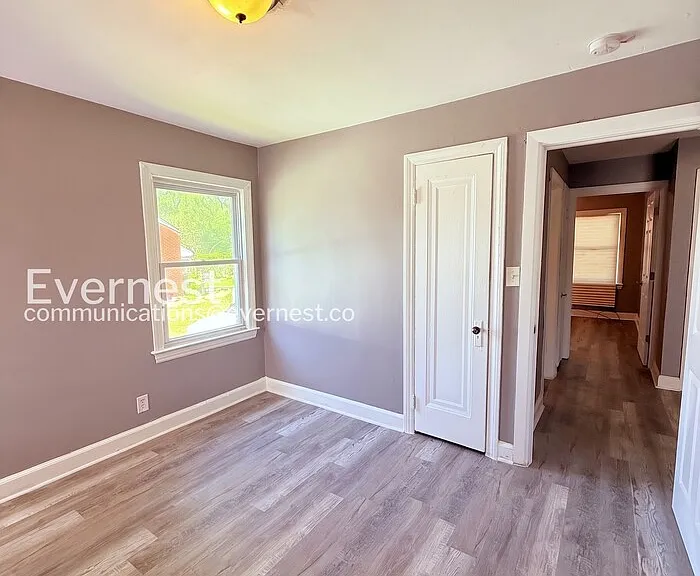 9460 Wayburn St — Photo 17