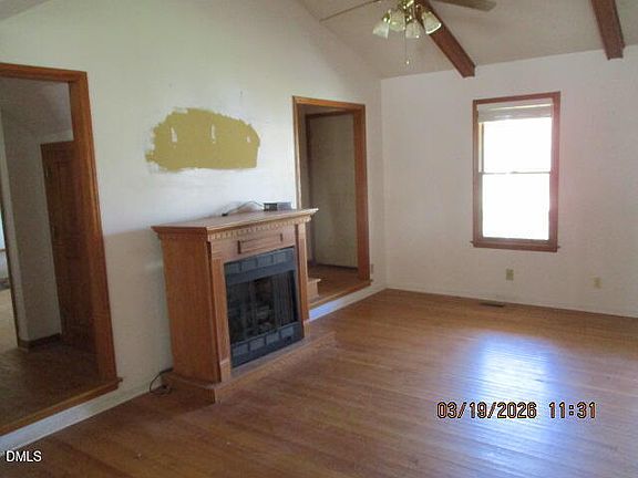 5th image of 268 Fairlane Dr