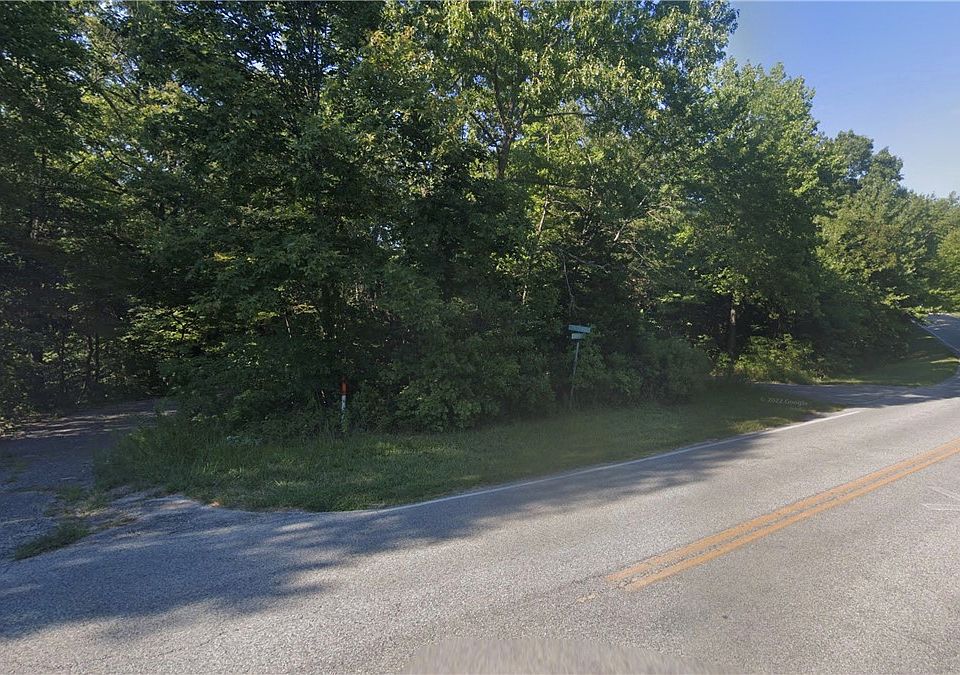1st image of 8 Melrose Ln #8