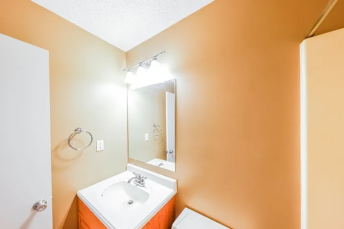 2218 Cecille Dr SW — Photo 10