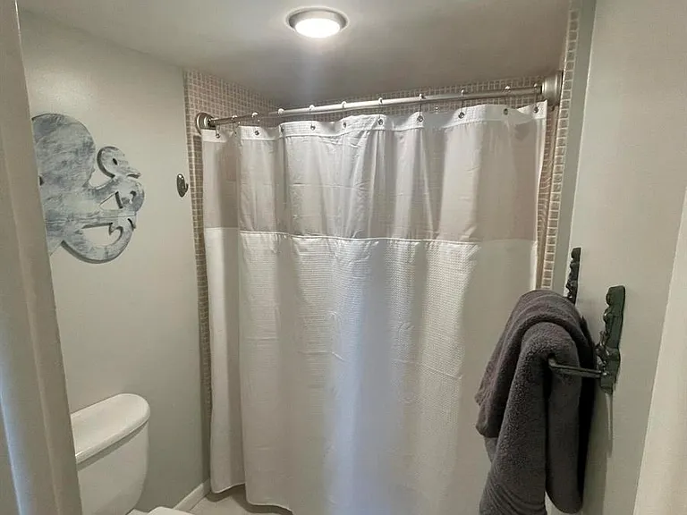 410 Wilma Cir #103 — Photo 26