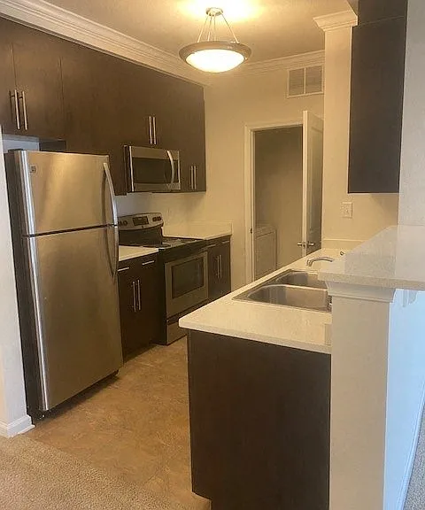 Clairmont at Jolliff Landing — Photo 35