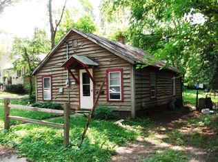 1020 E Thornton Dr, Bloomington, IN 47401
