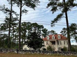 1079 Summerhill Rd, Thomasville, GA 31757