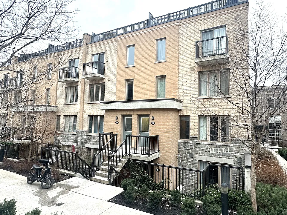 11 Foundry Ave #232