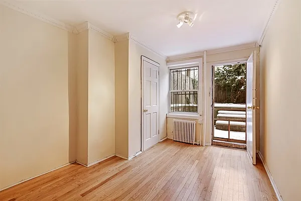 Rented by Compass | media 4