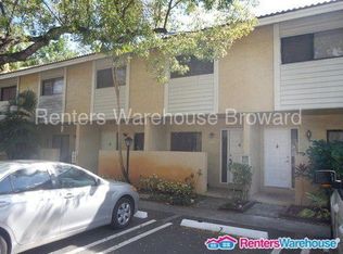 9288 NW 40th St, Coral Springs, FL 33065