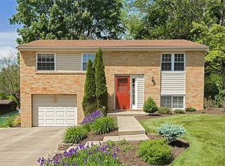 105 Henry Hudson Dr, Delmont, PA