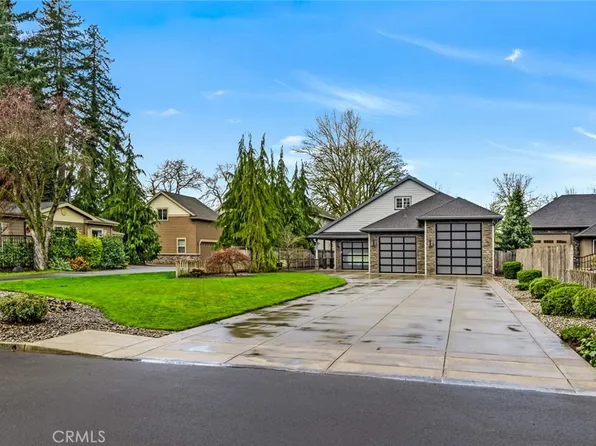 3925 Rivercrest Dr N, Salem, OR 97303
