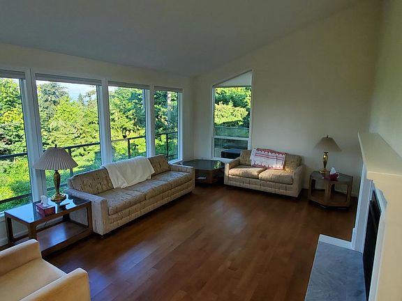 Living room on entry level