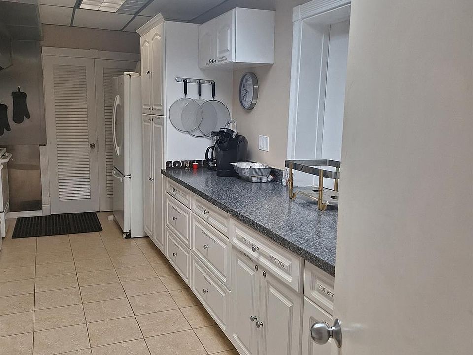 1st image of 2687 Garden Drive #112