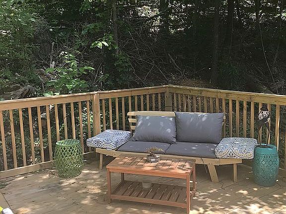 2nd image of 5122 Athey Ln