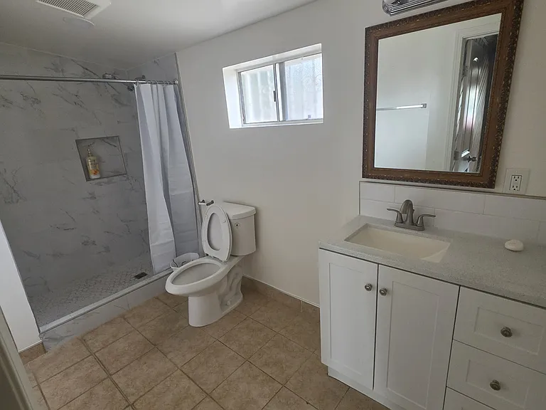 3366 Charlotte Ave — Photo 7