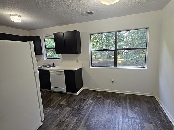 5th image of 411 Gilmer Street Ext #3