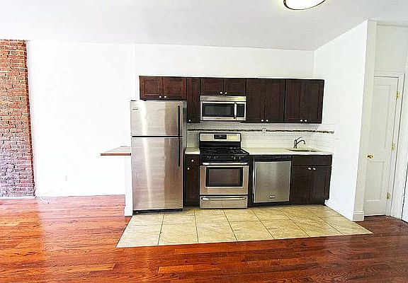 4th image of 446 St Nicholas Ave APT 2B