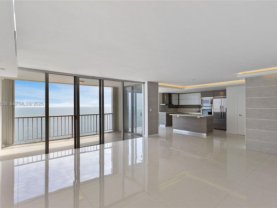 1st image of 881 Ocean Dr APT 18F
