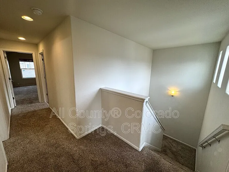 7332 Sandy Springs Point — Photo 10
