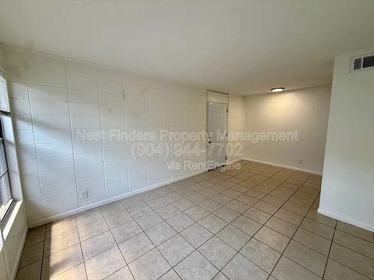 1318 Sydney Pl #5 — Photo 3