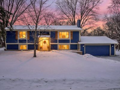 6543 Bluebird Dr N, Maple Grove, MN, 55369