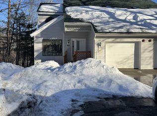 40 Overlook Dr, Atkinson, NH 03811