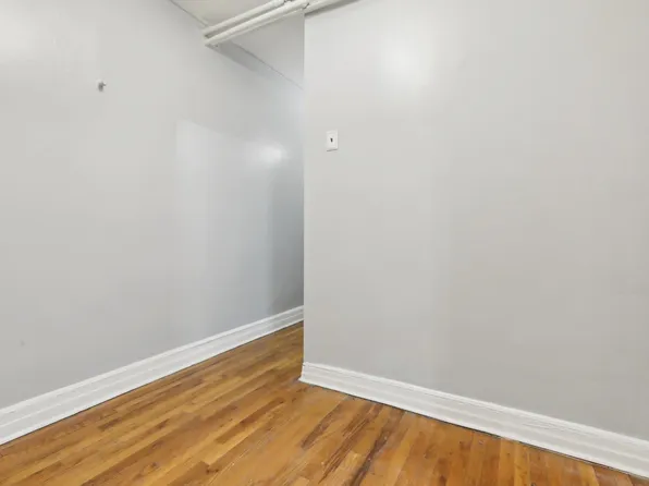 162 Fairview Avenue image 20 of 24