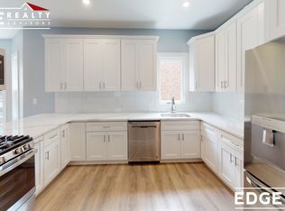 40 Mansfield St #40, Somerville, MA 02143