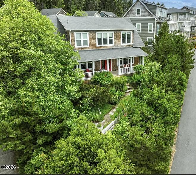 1st image of 828 SW Bard Rd