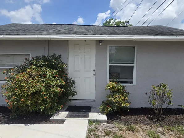 5475 42nd St N APT 1, Saint Petersburg, FL 33714