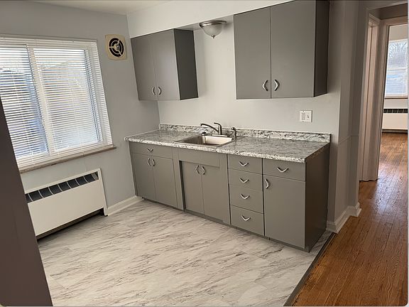 5th image of 3920 E Gatewood Ln APT 3