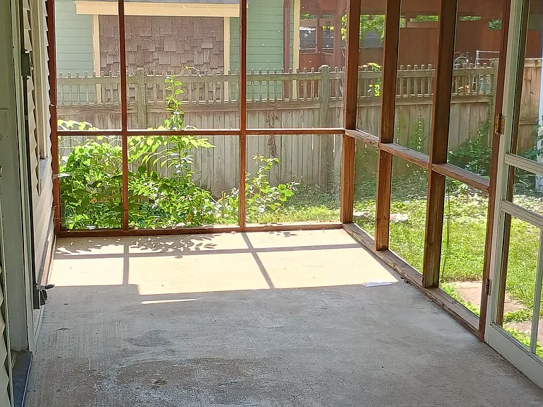 130 Penmoken Park — Photo 11